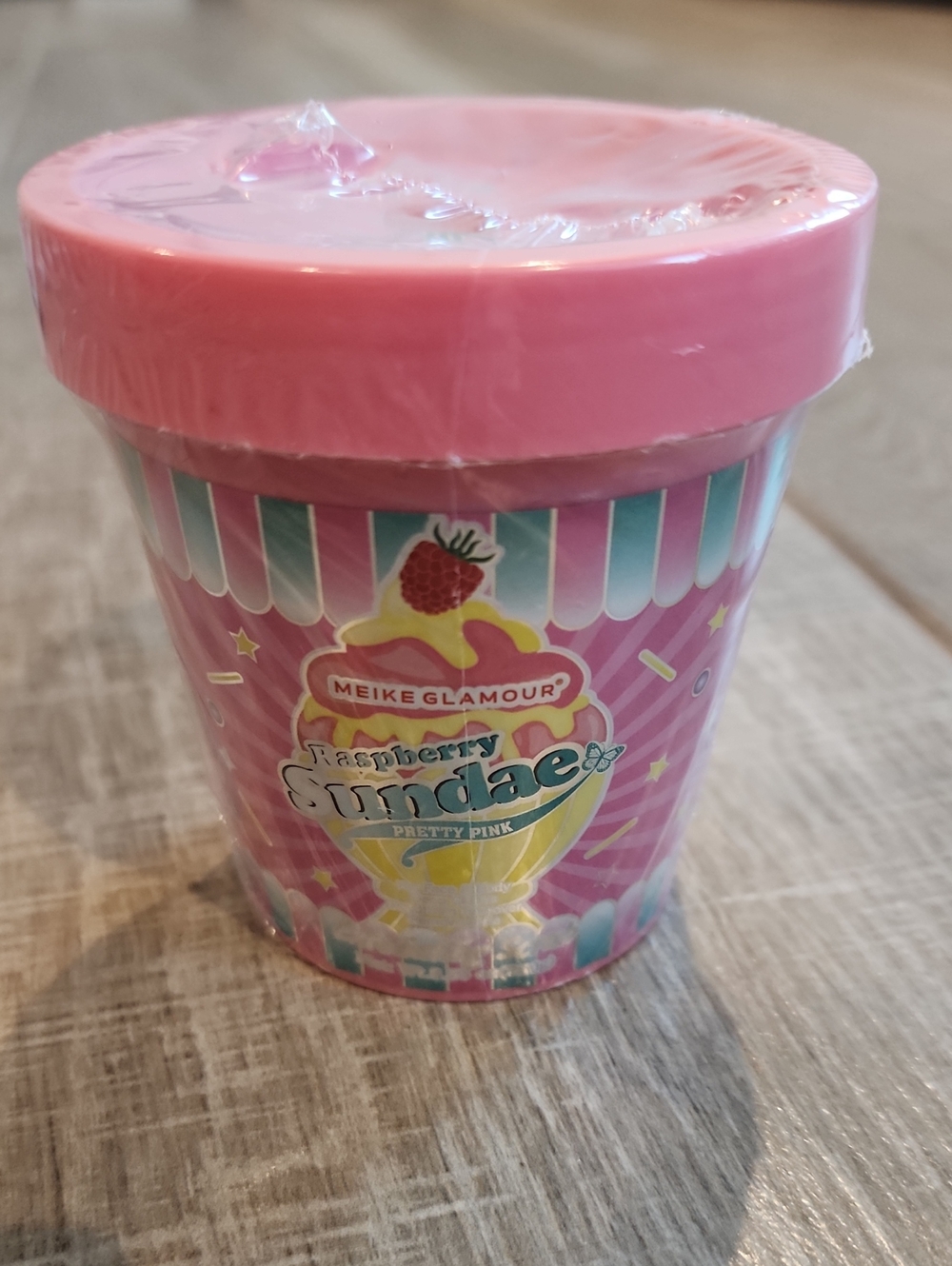 NWT Meike Glamour Raspberry Sundae Exfoliating Scrub